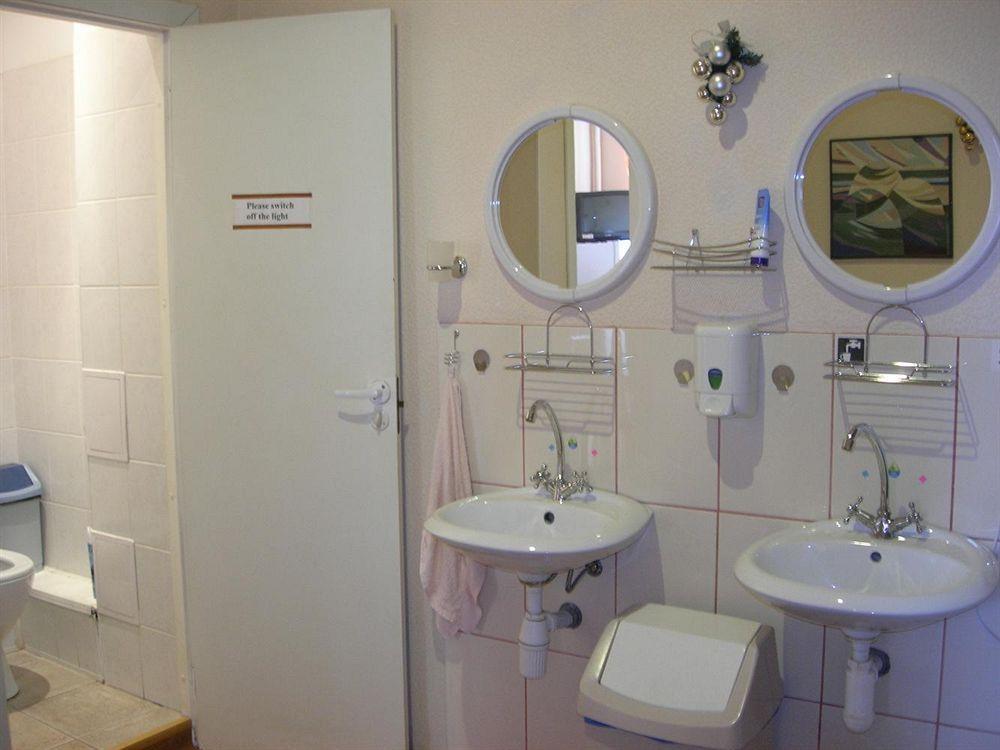 Elizabeth'S Yh Rooms Riga Exterior foto